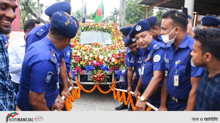বরিশাল পুলিশ সুপার মোঃ মারুফ হোসেনের বিদায় সংবর্ধনা