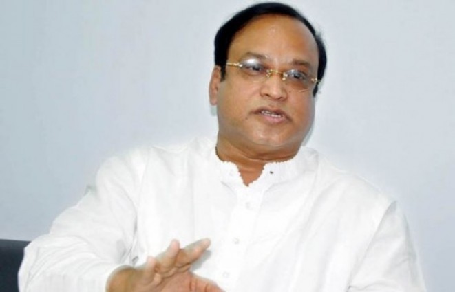 স্বল্প শিক্ষিত মানুষ মেধা আর যোগ্যতা দিয়ে উন্নতির চরম শিখরে পৌঁছাতে পারে হাজী  সেলিমই তাঁর উদাহরন