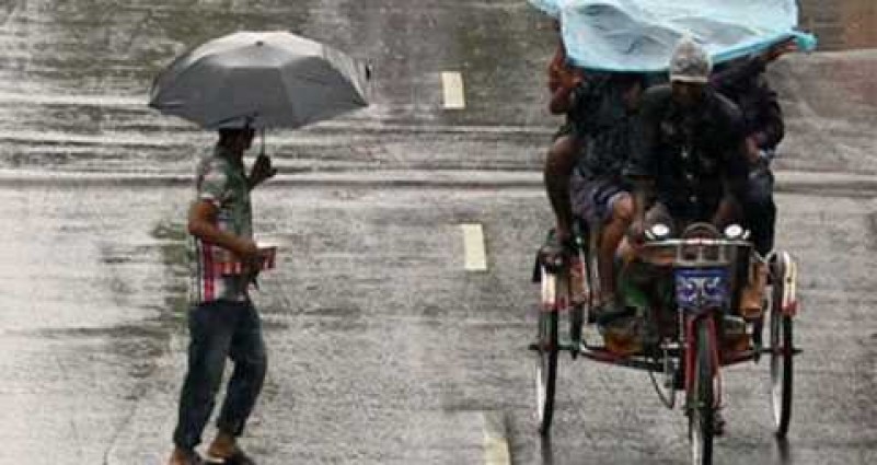 লাখো মানুষ পানিবন্দি, পানি বাড়ছে উত্তরেও