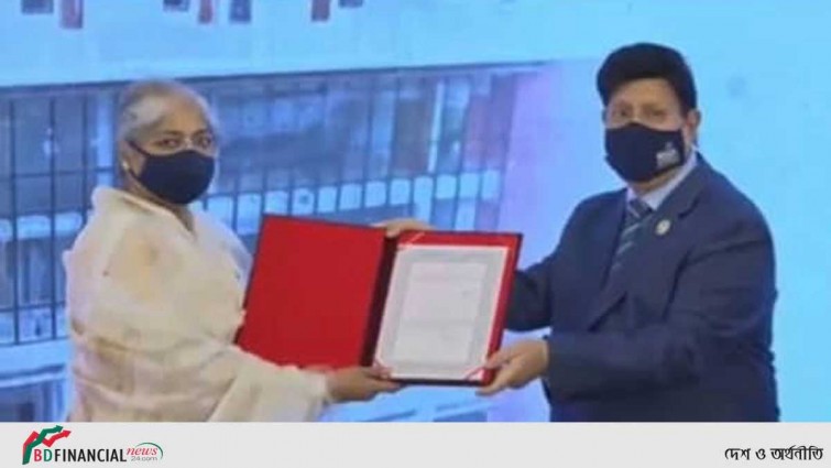 ‘বঙ্গবন্ধু কূটনৈতিক উৎকর্ষ’ পদক পেলেন লায়লা-ইতো
