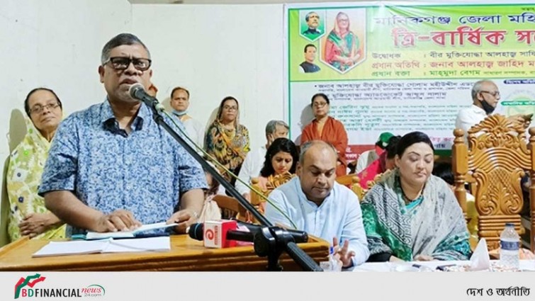 বন্যাদুর্গতদের সেবায় কাজ করছে ১৪০ মেডিকেল টিম: স্বাস্থ্যমন্ত্রী