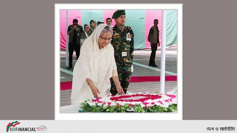 ছোটবোনকে নিয়ে বঙ্গবন্ধুর সমাধিতে প্রধানমন্ত্রীর শ্রদ্ধা