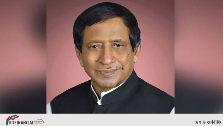 বুকে ব্যথা নিয়ে হাসপাতালে সমাজকল্যাণমন্ত্রী