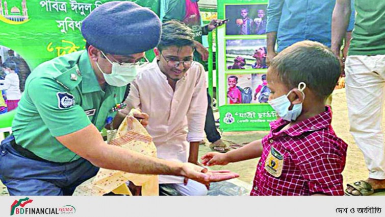 এক টাকায় ঈদের পোশাক পাবে ১ হাজার মানুষ