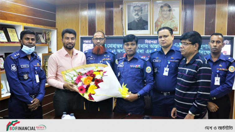 ভোলায় অতিরিক্ত পুলিশ সুপারের বদলী জনিত বিদায় সংবর্ধনা