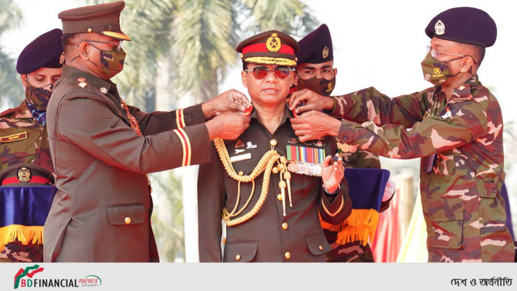 কোর অব সিগন্যালস্ এর `কর্নেল কমান্ড্যান্ট' হিসেবে অভিষিক্ত হলেন সেনাবাহিনী প্রধান