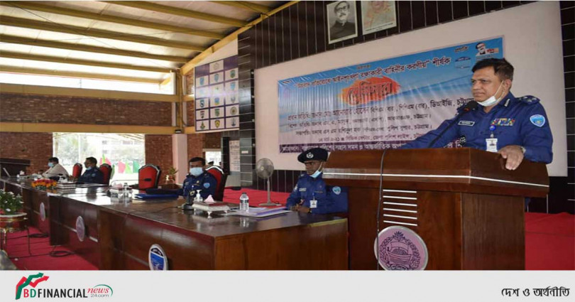 “উগ্রবাদ প্রতিরোধে আইনশৃংখলা রক্ষাকারী বাহিনীর করণীয়” শীর্ষক সেমিনারের উদ্বোধন করলেন চট্টগ্রাম রেঞ্জের ডিআইজি মোঃ আনোয়ার হোসেন