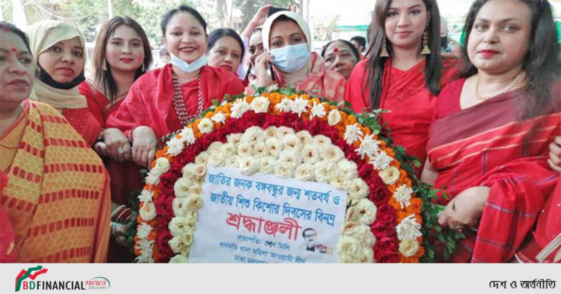 বঙ্গবন্ধুর জন্মশতবার্ষিকী ও জাতীয় শিশু দিবসে শ্রদ্ধা নিবেদন করেছেন শেখ মিলি