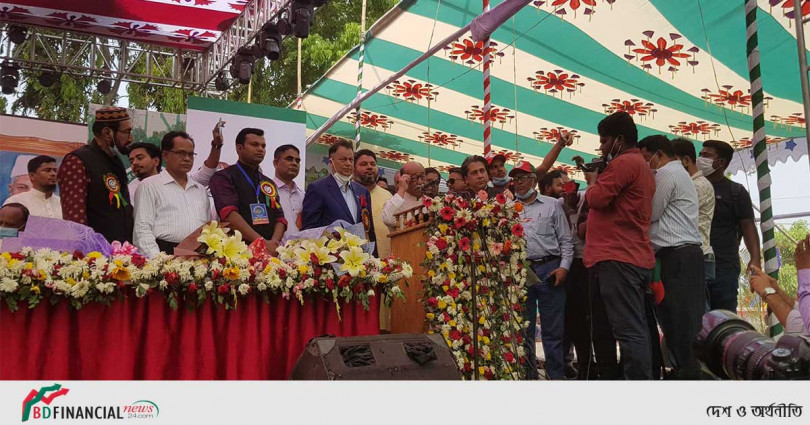 শিক্ষা ছাড়া কোনো কিছু হয় না, এমনকি একজন দক্ষ শ্রমিকও হয় না : শিল্পমন্ত্রী