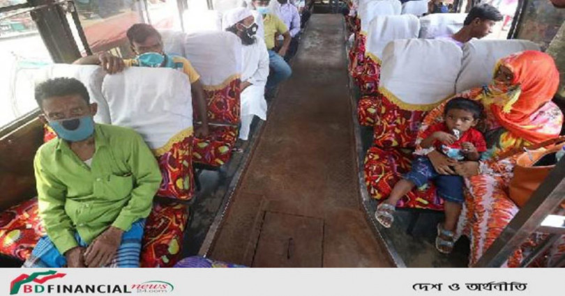 অর্ধেক যাত্রী নিয়ে চলছে বাস, ভোগান্তি চরমে, উপেক্ষিত স্বাস্থ্যবিধি