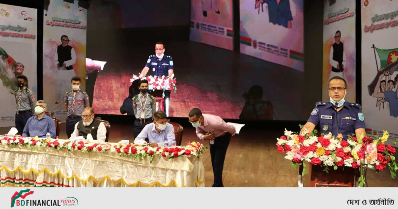 বীর মুক্তিযোদ্ধাদের সংবর্ধনা: ৫০টি জাতীয় পতাকাসহ সুবর্ণজয়ন্তী র‍্যালি