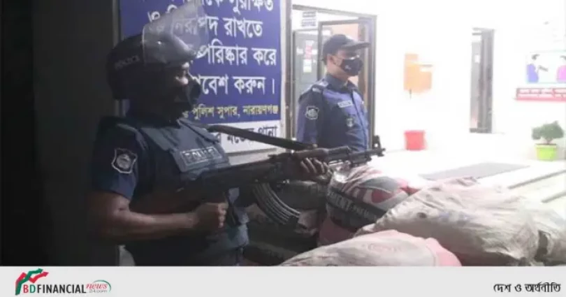 নারায়ণগঞ্জের ৭ থানা ও ৮ ফাঁড়িতে এলএমজি চৌকি