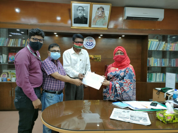 চাঁদপুরে গণমাধ্যম সপ্তাহের রাষ্ট্রীয় স্বীকৃতি পেতে প্রধানমন্ত্রী বরাবর স্মারকলিপি
