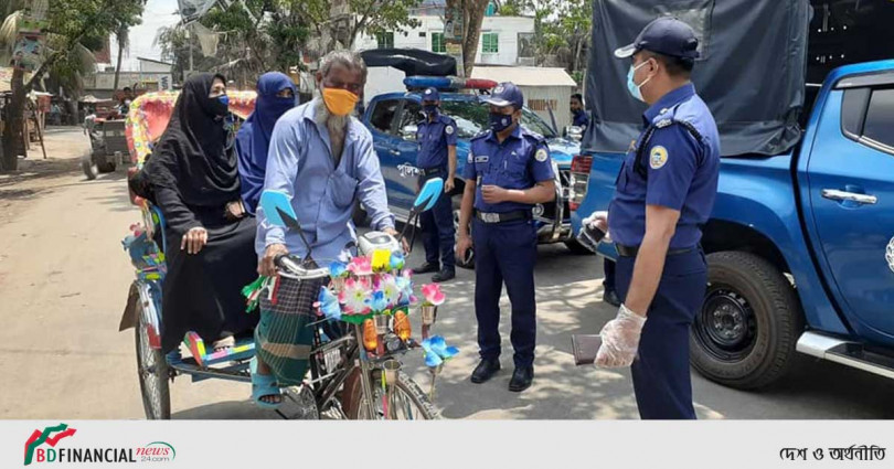 পুলিশ সুপারের নেতৃত্বে সচেতনতামূলক প্রচারণায় পটুয়াখালী জেলা পুলিশ