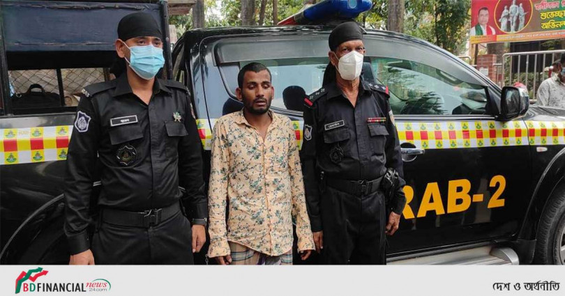 র‌্যাব-২ এর অভিযানে গৃহবধুকে বালিশ চাপা দিয়ে হত্যার অভিযোগে স্বামী গ্রেফতার