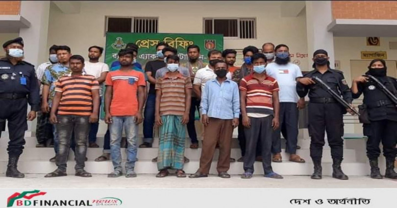 গৌরীপুরে র‌্যাবের অভিযানে ভারতীয় পণ্য সহ ১৮ চোরাকারবারি আটক