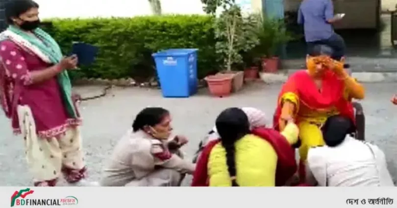 ভারতে ছুটি না পেয়ে থানাতেই পুলিশকর্মীর গায়ে হলুদ