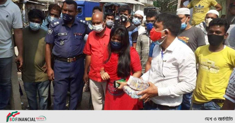 ময়মনসিংহে কর ফাঁকি দিয়ে নকল ব্যান্ডরোল যুক্ত বিড়ি বিক্রির দায়ে ব্যবসায়ীদের জরিমানা