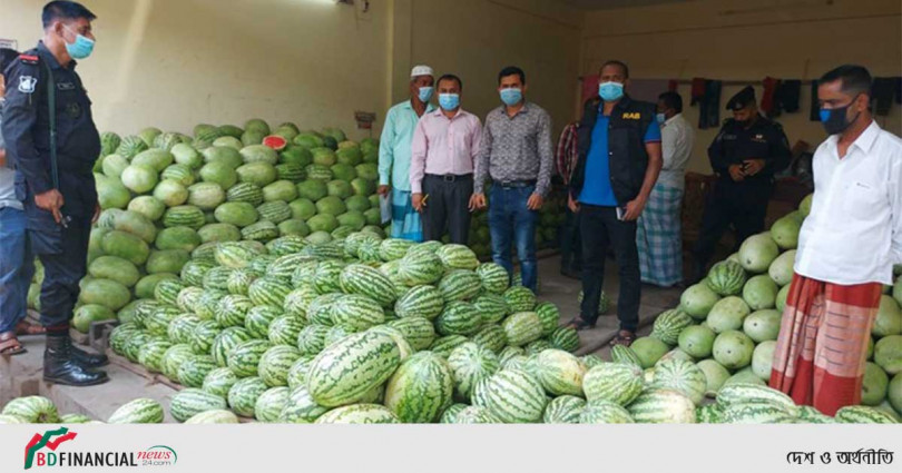 সিলেটে কেজি দরে তরমুজ বিক্রি: ভোক্তা অধিকার সংরক্ষণ অধিপ্তর ও র‌্যাব-৯ এর যৌথ অভিযান