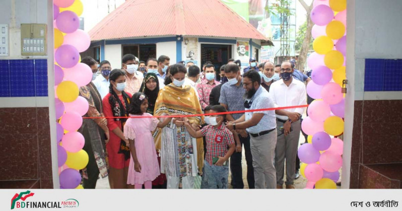 পুলিশ সুপার লালমনিরহাট এর উদ্যোগে খোলা হয়েছে পুলিশ শপিংমল