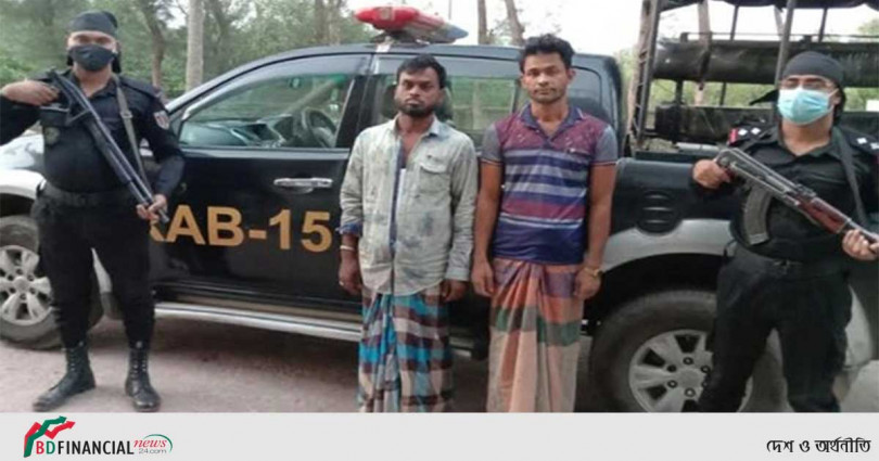 টেকনাফে ১০ হাজার ইয়াবাসহ র‌্যাব-১৫এর হাতে আটক দুই