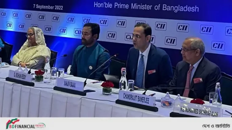 বাংলাদেশে ভারতের বড় বিনিয়োগের আহ্বান প্রধানমন্ত্রীর