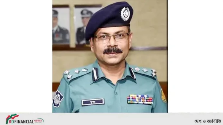 অসহায় মায়ের আবেদনে সাড়া দিলেন সিএমপি কমিশনার