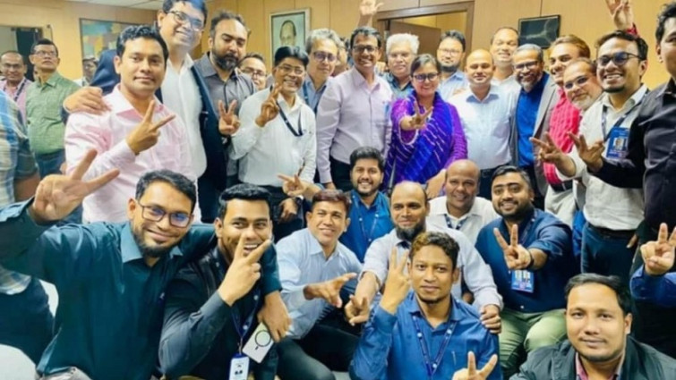 বাংলাদেশ ব্যাংকের অফিসার্স ওয়েলফেয়ার কাউন্সিলের নির্বাচনে নীল দলের জয়