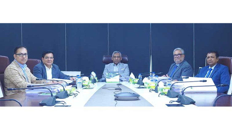 মধুমতি ব্যাংক পিএলসির নির্বাহী কমিটির সভা অনুষ্ঠিত