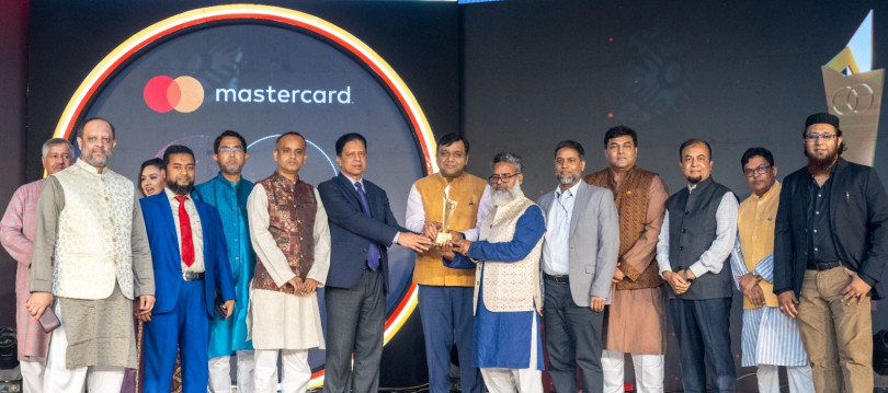 মাস্টারকার্ড এক্সিলেন্স অ্যাওয়ার্ড-২০২৫ পেল ইসলামী ব্যাংক