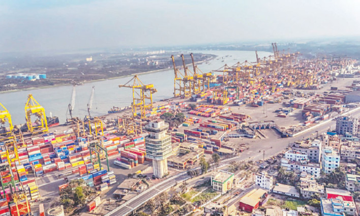 চট্টগ্রাম বন্দরে অচলাবস্থা