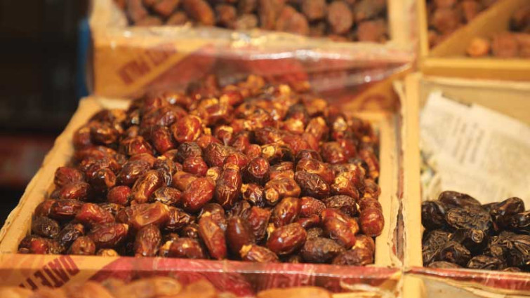 শুল্ক কমানোর পরও বেড়েছে খেজুরের দাম